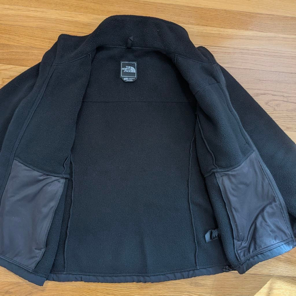 The North Face Polartec Fleece Jacket Black w Pink Logo Medium - Picture 7 of 12